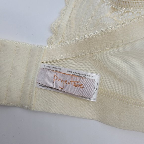 Project Me Warrior Plunge Ivory Contour Nursing Bra - Picture 12 of 14